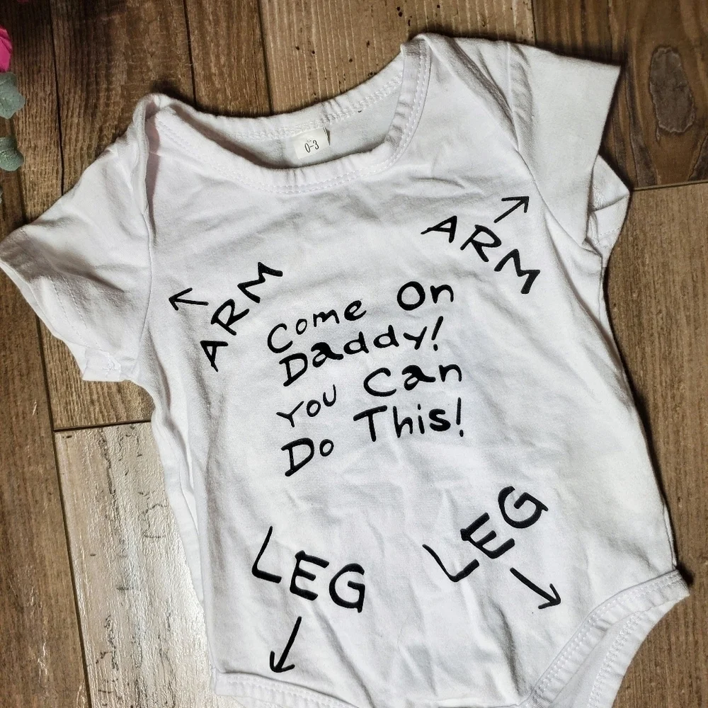 Baby One Piece Onesie Bodysuit Size 0-3M White & Black